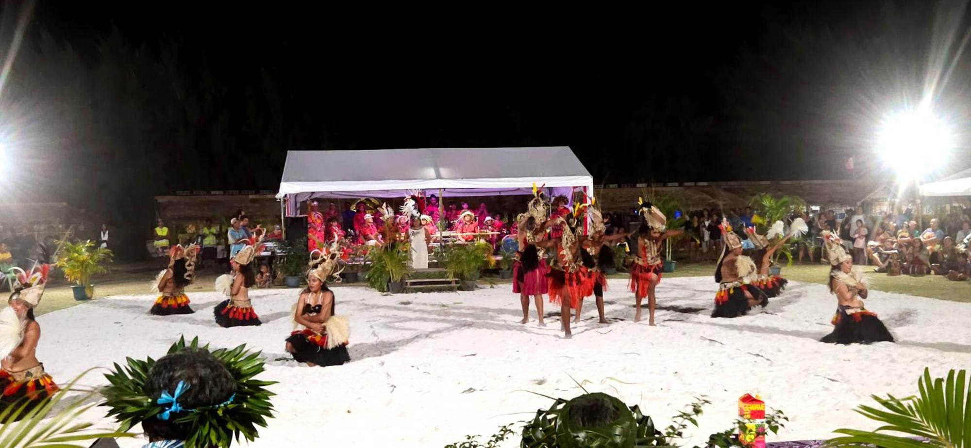 Taria Camping Hotel Te-Fare-Arii Luaran gambar